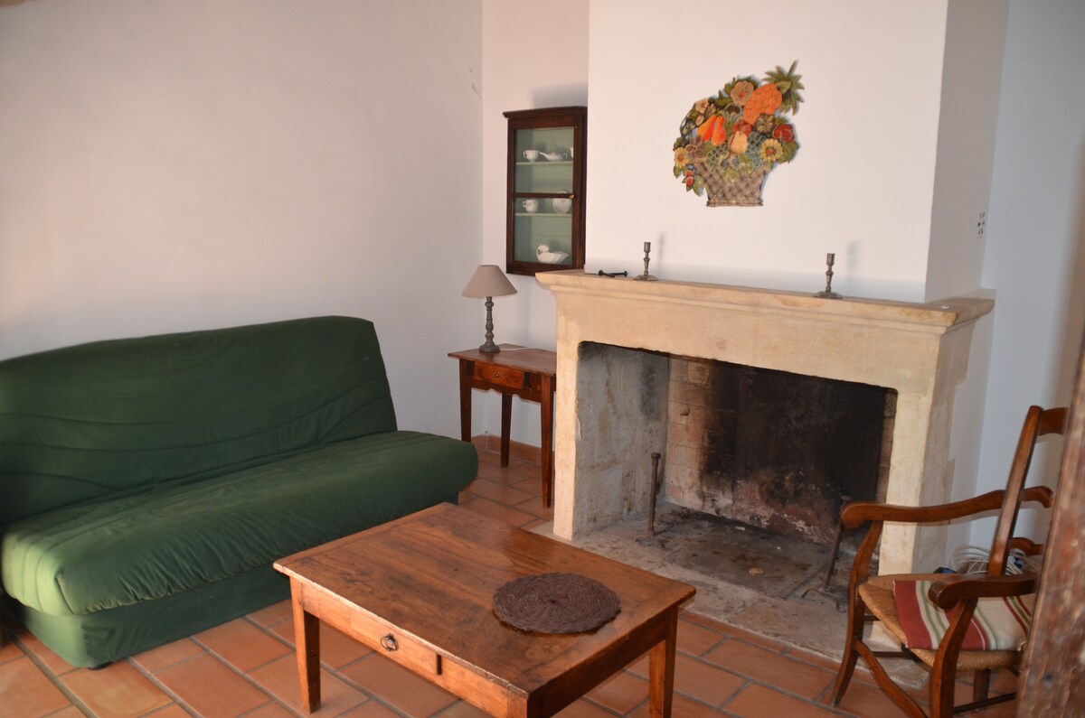 Dormitorio 1 y sofá cama de 2 plazas 