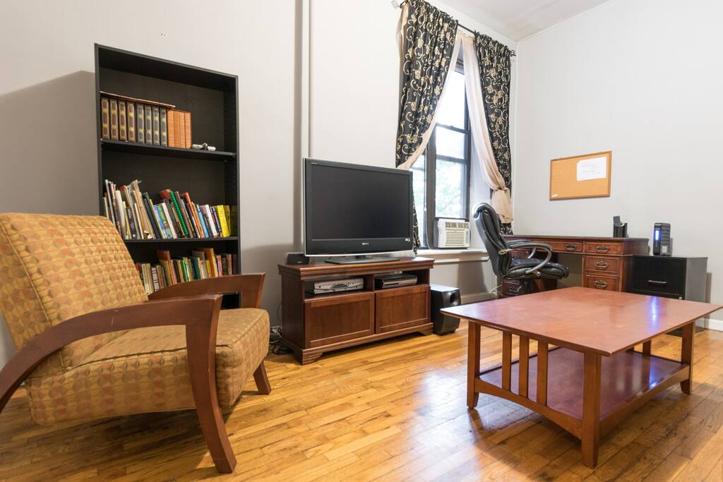 Spacious living room.