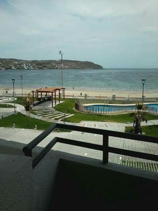 Balcón vista Piscina
