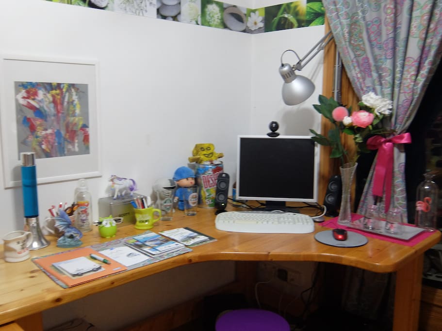 L'ordinateur de la chambre