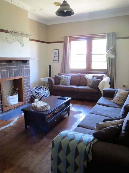 Lounge room