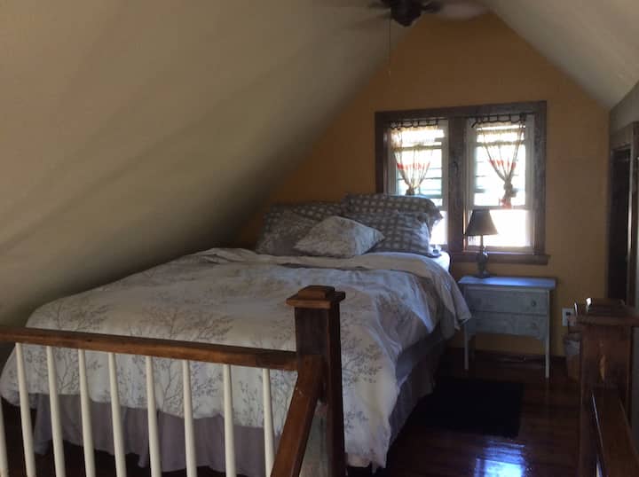 Loft avec lit Queen Size