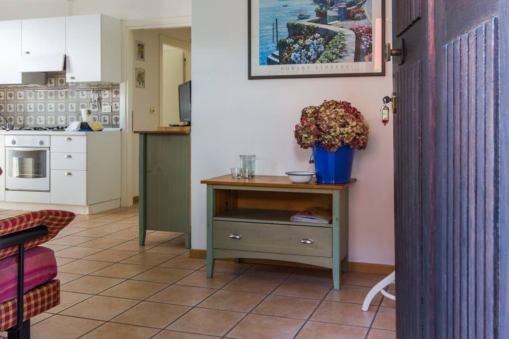 Entrata, soggiorno/
Entrance and Living room