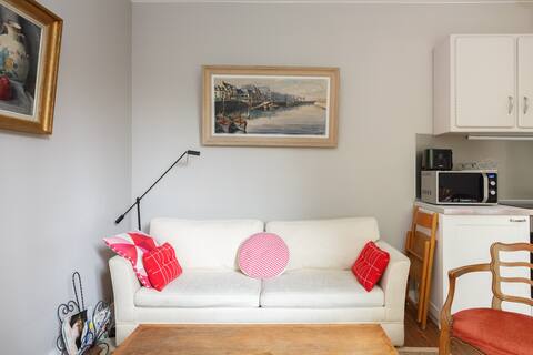 Annonce Airbnb populaire: Le Vésinet, quiet house so close to Paris à Yvelines