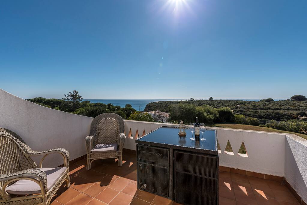 Villa Dolphin - 1st Floor | Open Space - Suite - Kitchen - Terrace with Sea View