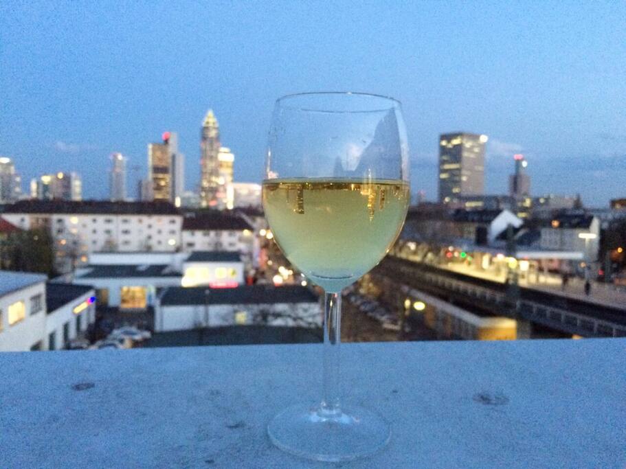 Dachterrasse am Abend