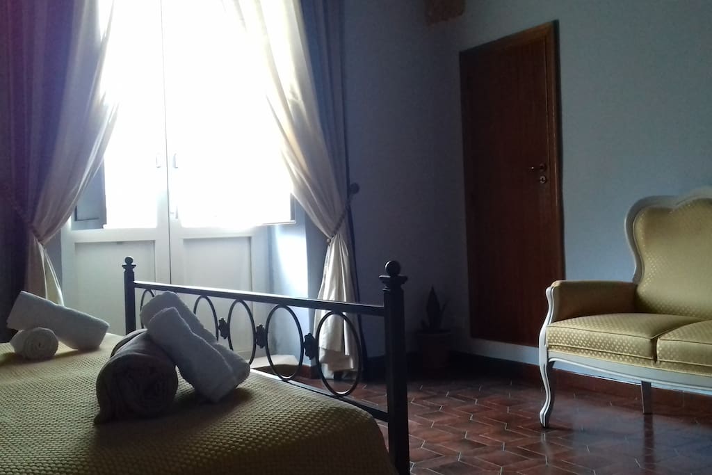 Stanza da Letto con Divano Climatizzata