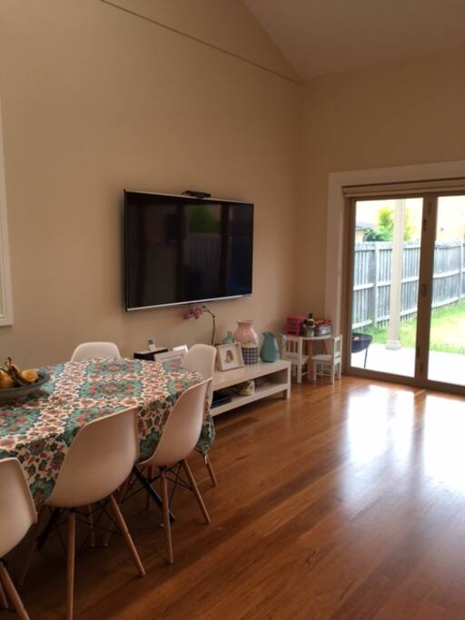 TV with Netflix and Foxtel
