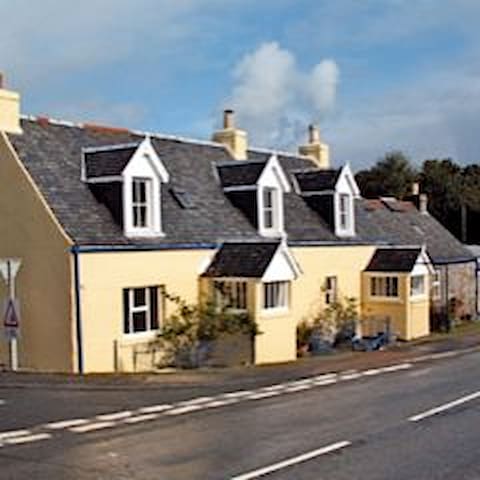 Puffer Cottage, Salen, Isle of Mull