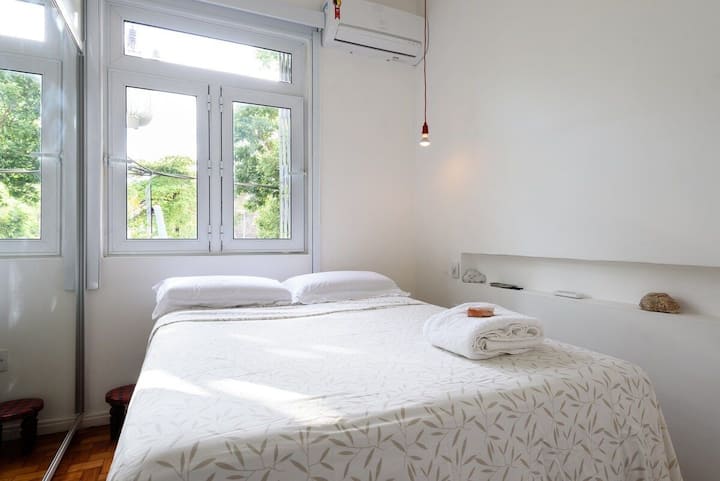 Стая със стандартно двойно легло 