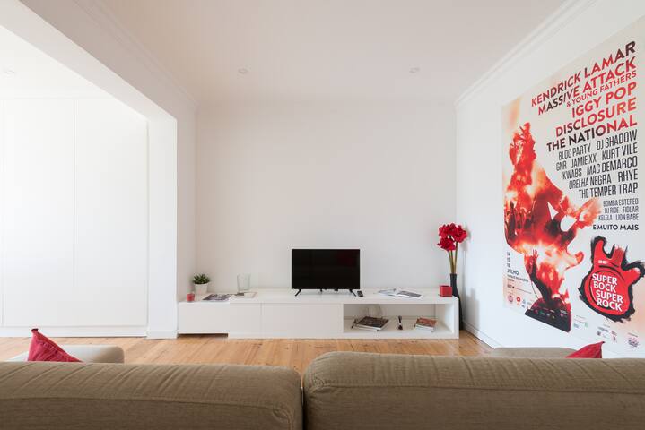 Exciting Lisbon Filipe da Mata gallery image 3