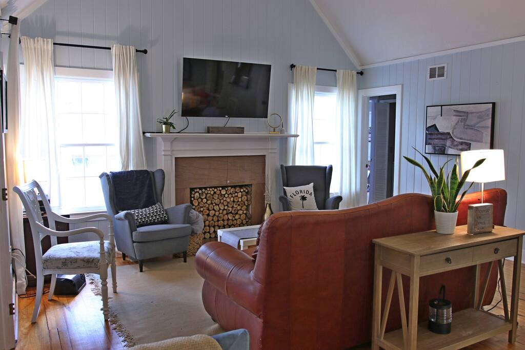 The living room is perfect for curling up by yourself or with your group!