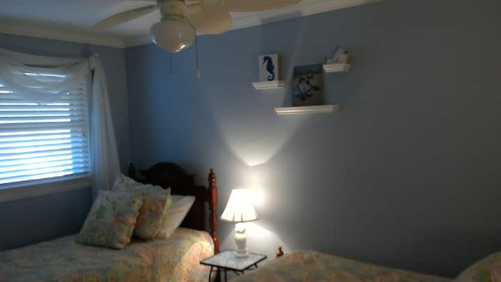 غرفة النوم 3 (أول سرير مزدوج)