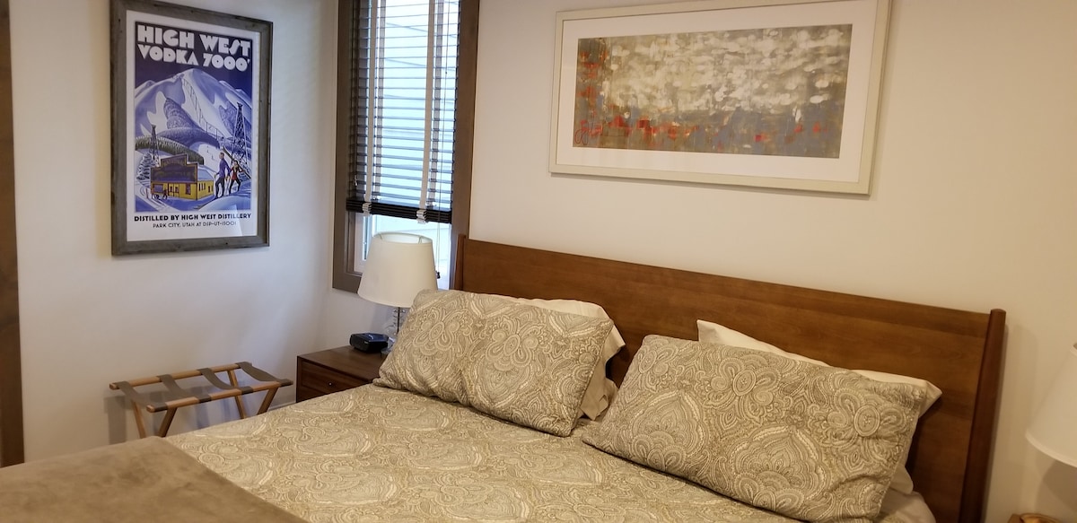 begane grond primaire BR (kingsize), met eigen badkamer... 