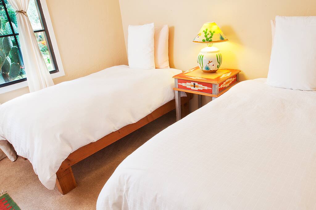 Twin Bedroom