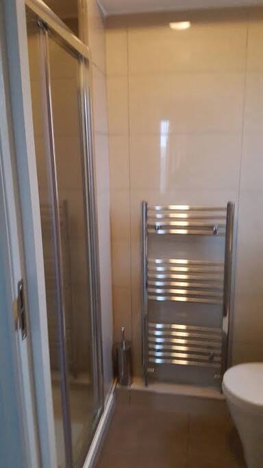 Bathroom/Toilet