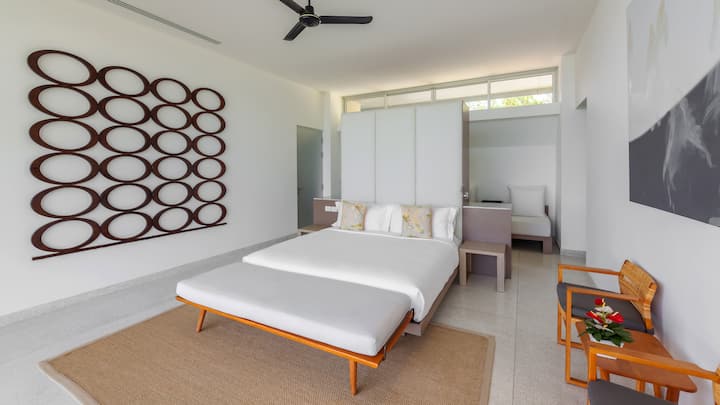 Villa Leelawadee Phuket - Master Bedroom 1