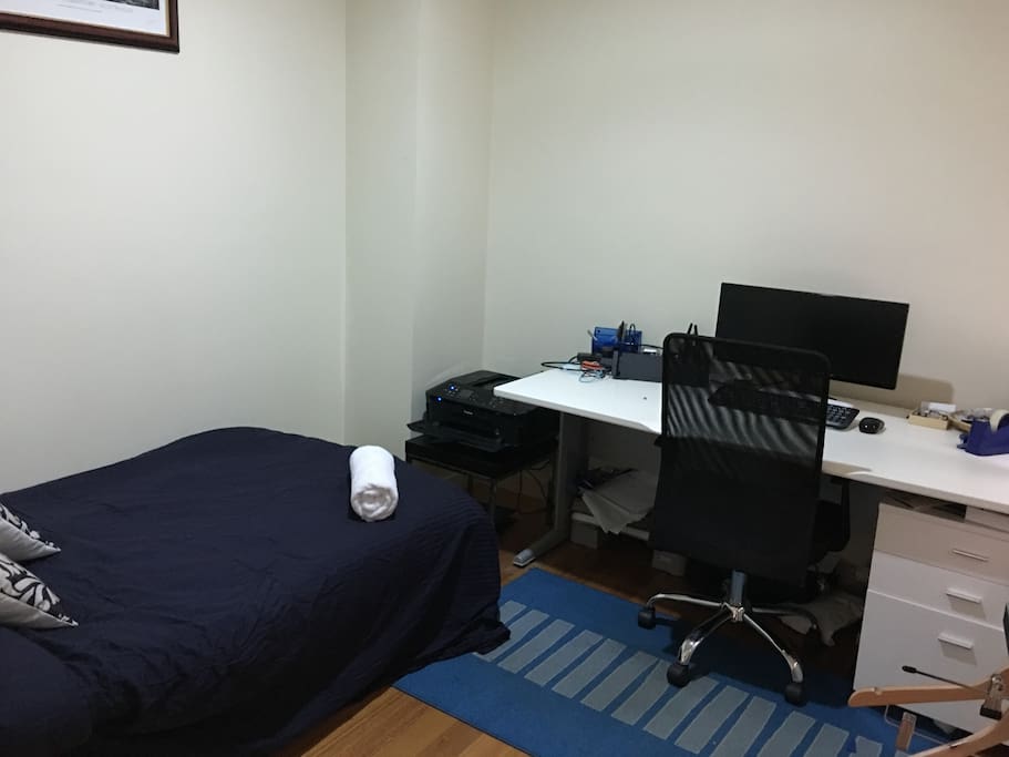 Pull out futon and office space located downstairs (available to be made up)