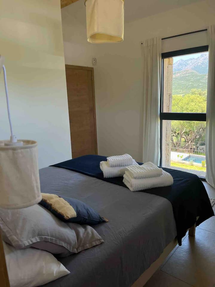 Dhomë gjumi 4