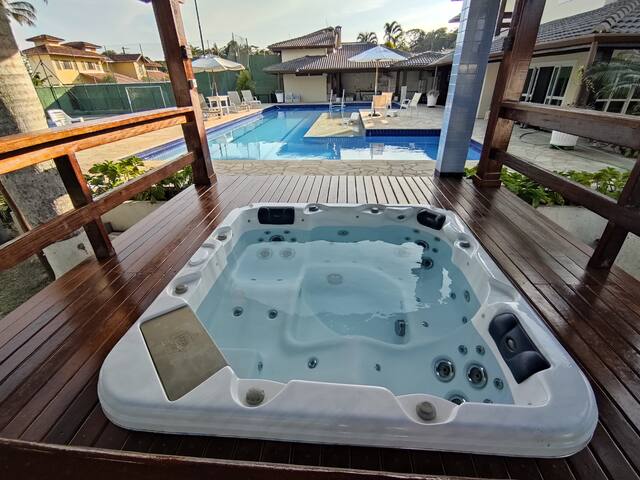 Entire home with 6+ bedrooms in São Sebastião - Casa c/piscina gde, Jacuzzi e Quadra. P/40 pessoas