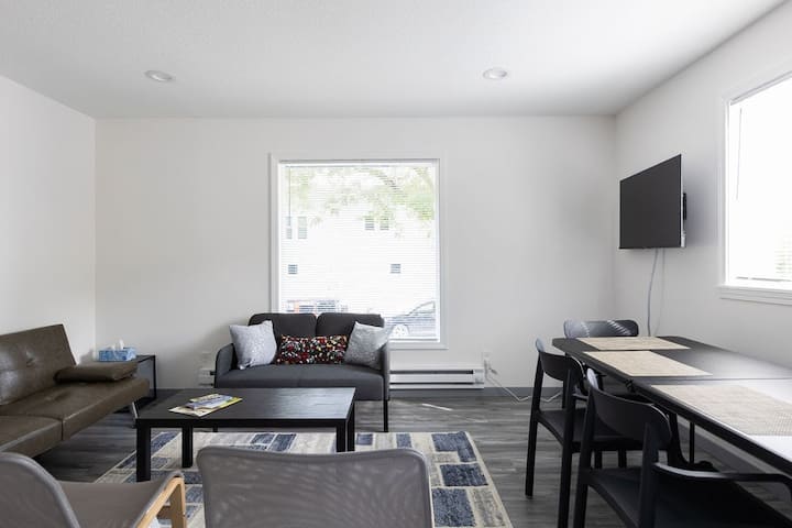 One Of A Kind: 3 Bedrooms, 2 Baths - Minneapolis