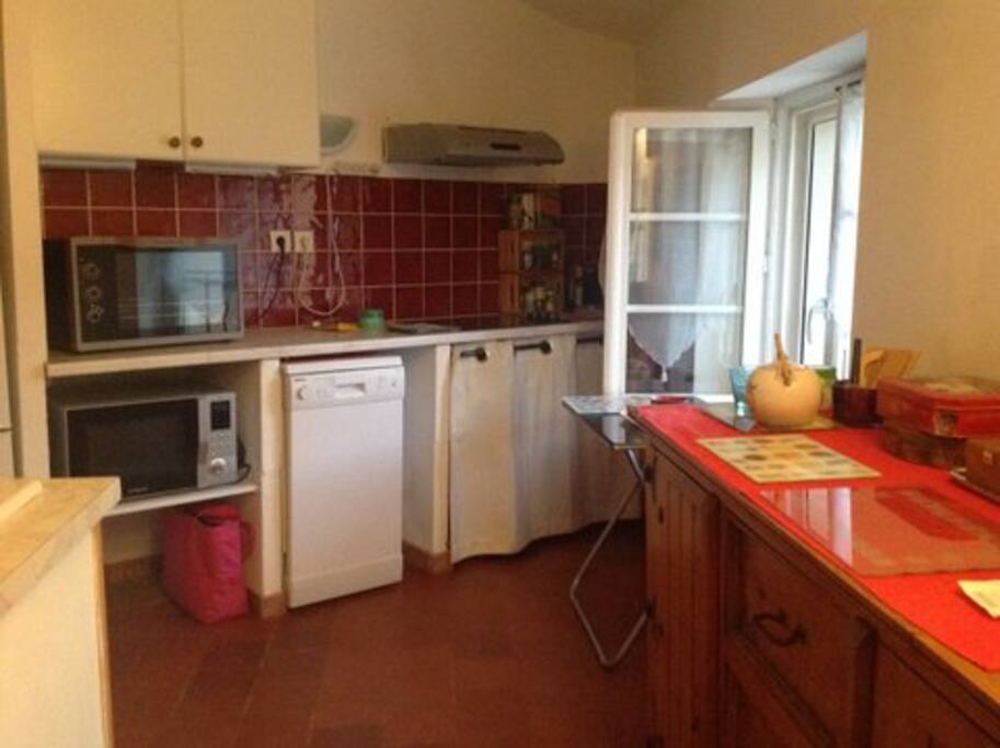 kitchen third floor