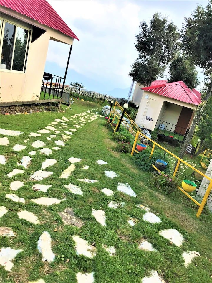 6 Resorts In Kanatal