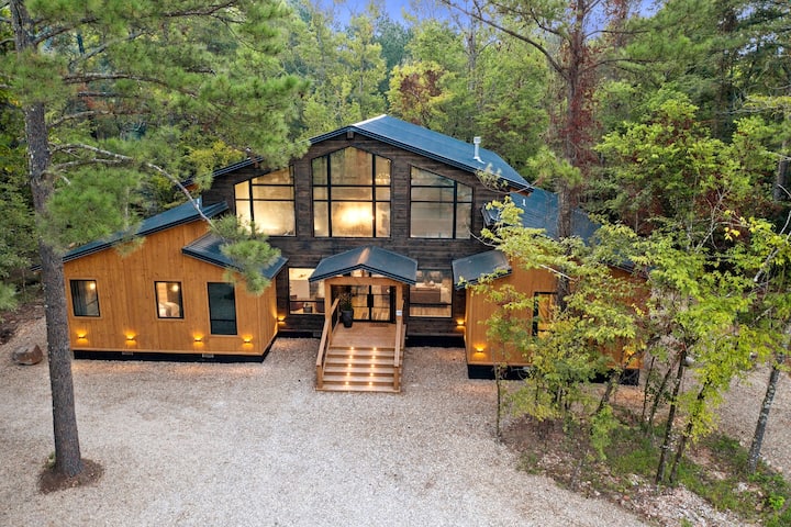 Is Airbnb broken?