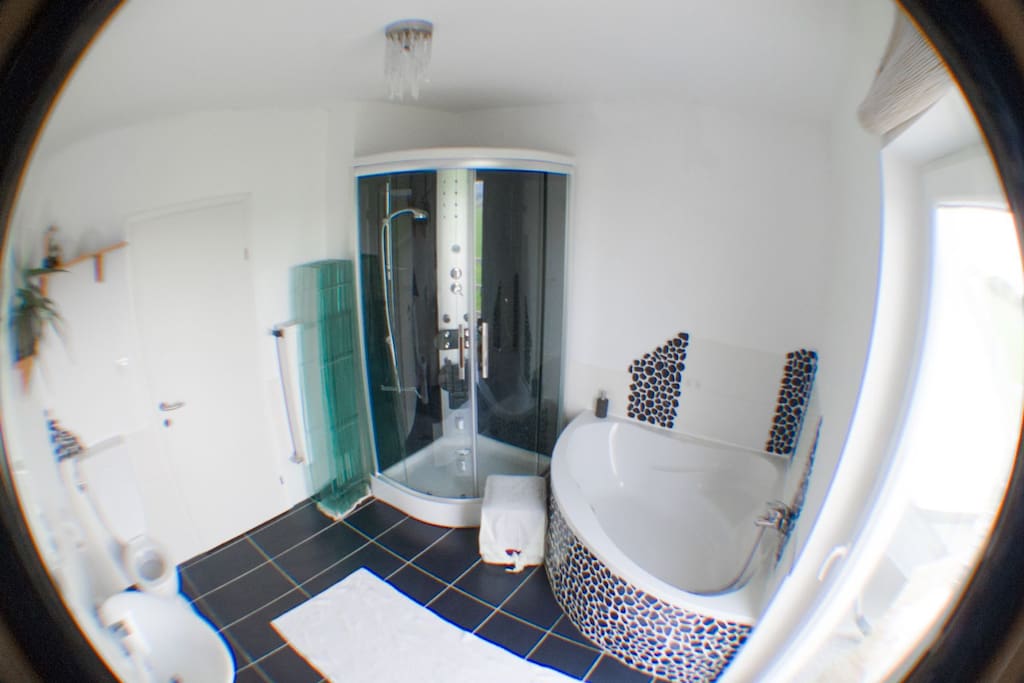 Privates Badezimmer