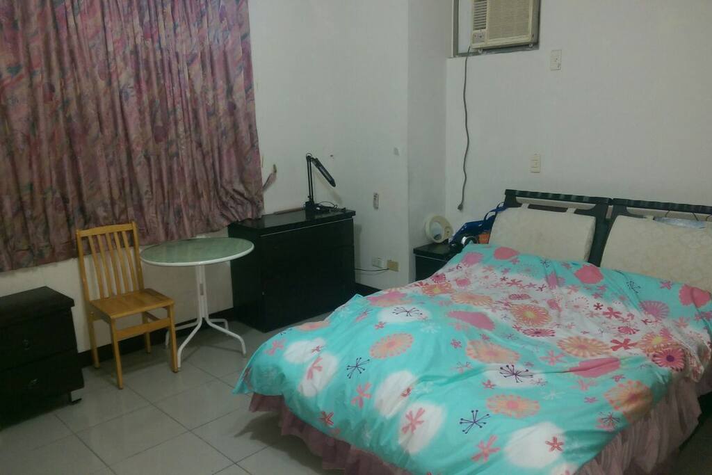 棉被、床單、枕套會更換,所以入住時不一定是照片這組。