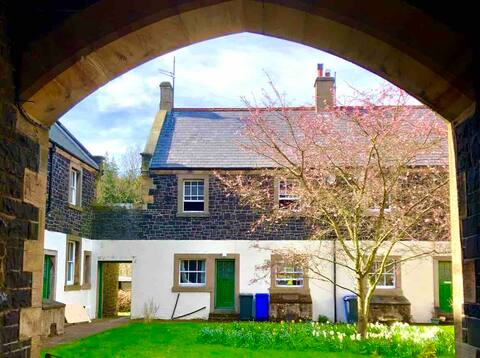 Clock House Cottage, Northumberland Coast