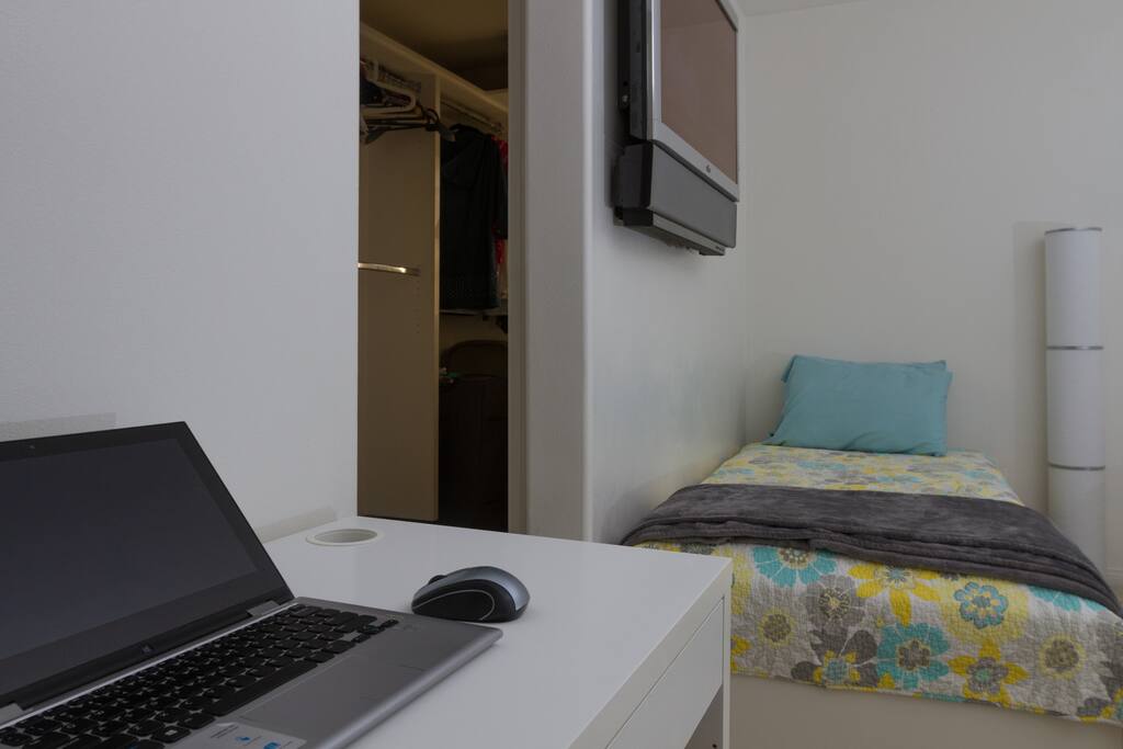 guest bedroom
