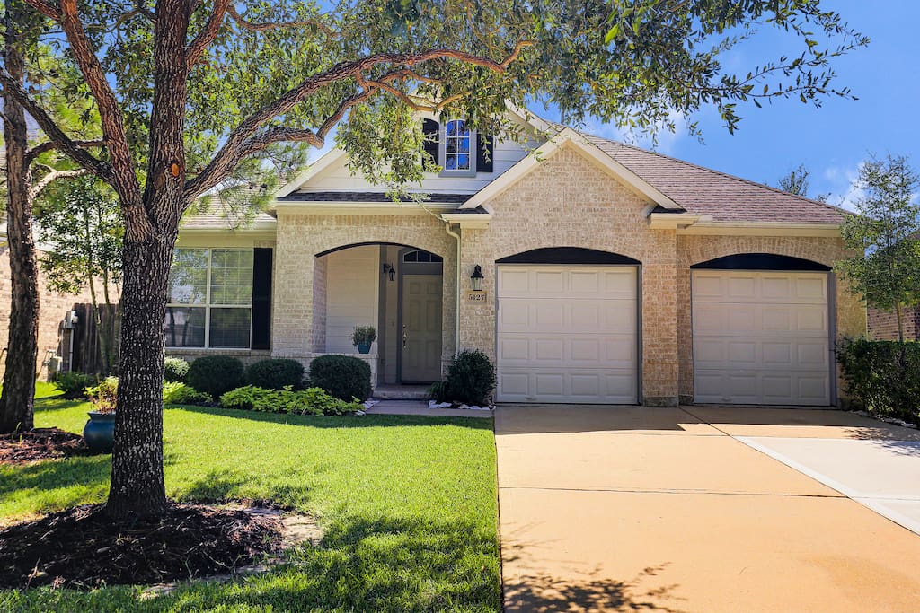 Stunning & Peaceful Property in Katy TX Houses for Rent in Katy