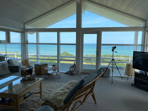 Successful Airbnb property: 1st Row - Fyn's best ocean view in Kerteminde