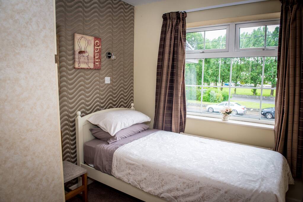Single room ensuite