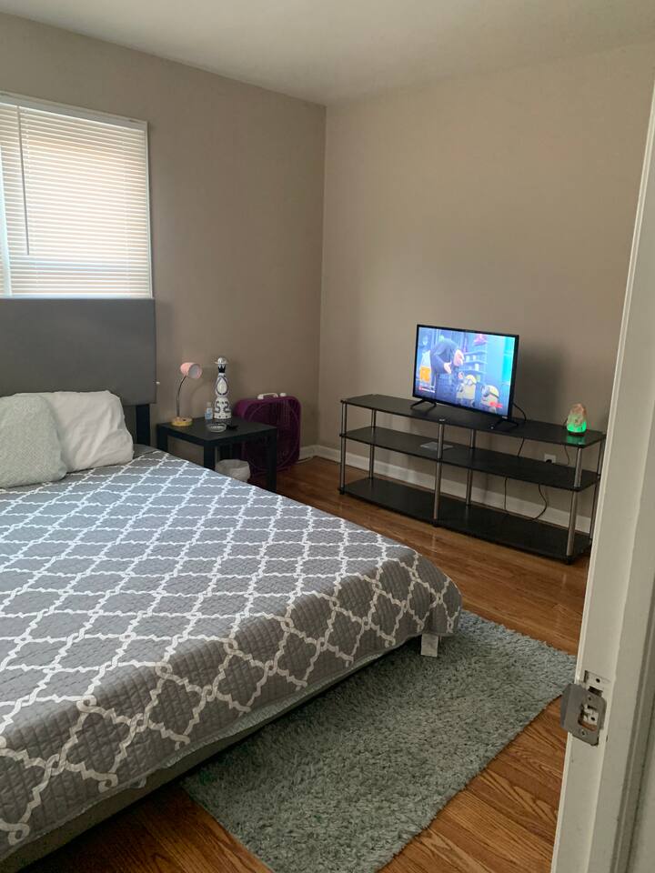 Schön & gemütlich 2 Schlafzimmer zu Hause Midtown Kcmo - Airbnb