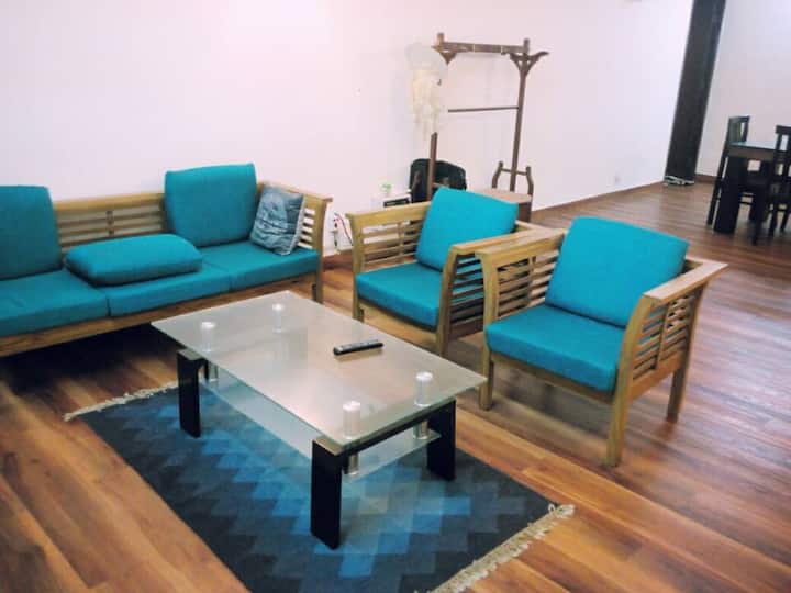 Área de descanso con TV