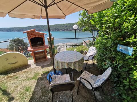 NEW - charming room with bathroom and sea view