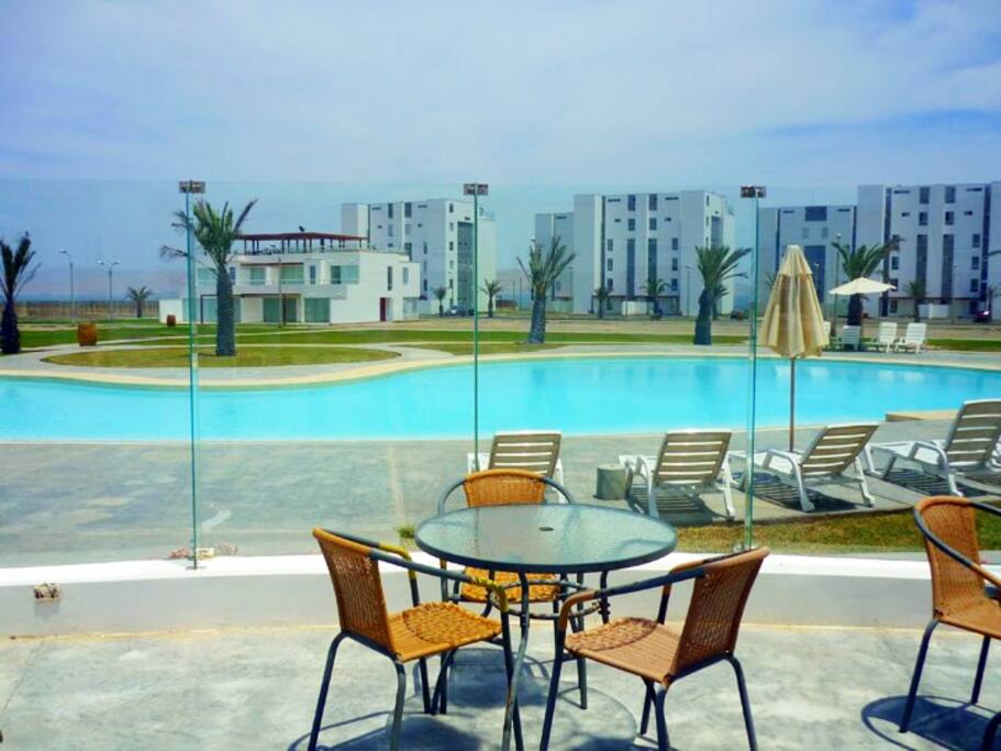 piscina club house