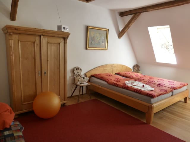 Stylish, bright apartment rental in Wasgau