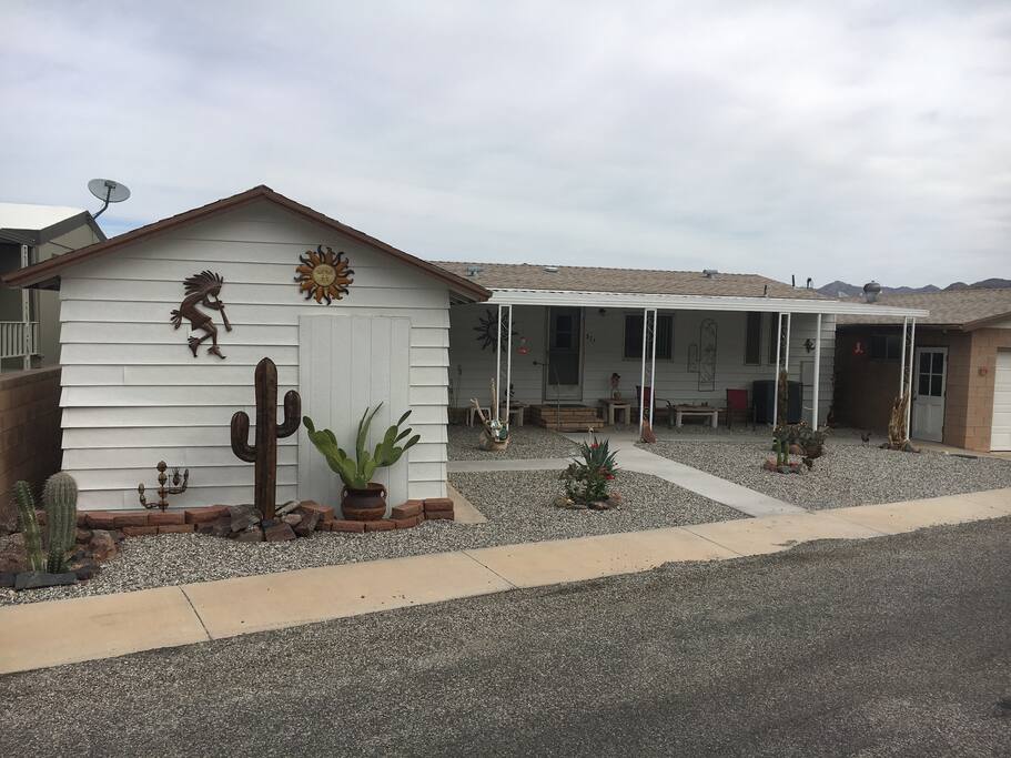 Front of home showing laundry shed