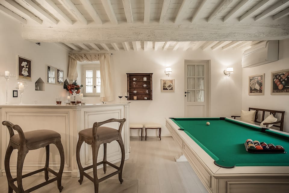 A restored Chianti villa between Florence and Siena, Barberino Tavarnelle, Tuscany, Italy, photo 2 of 10