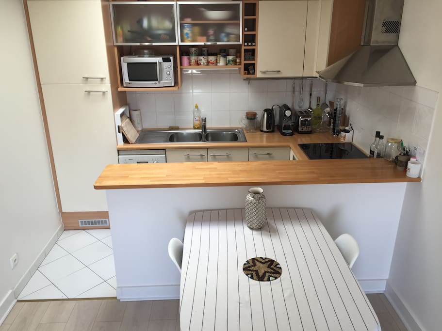 Fitted kitchen