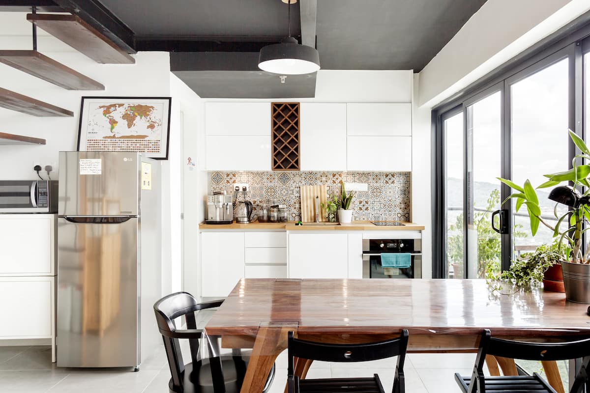 Loft Apartment with Views of Twin Towers