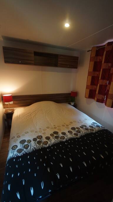 1ste slaapkamer