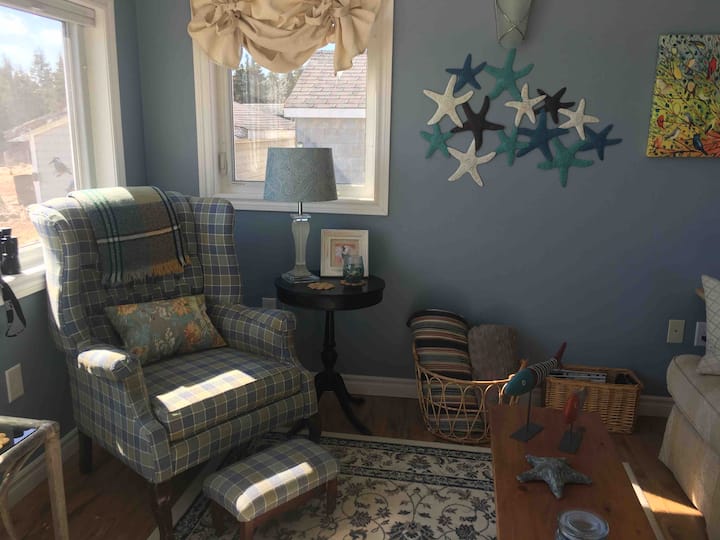 The Happy Place - Cozy Seaside Cottage - Cape Breton Island