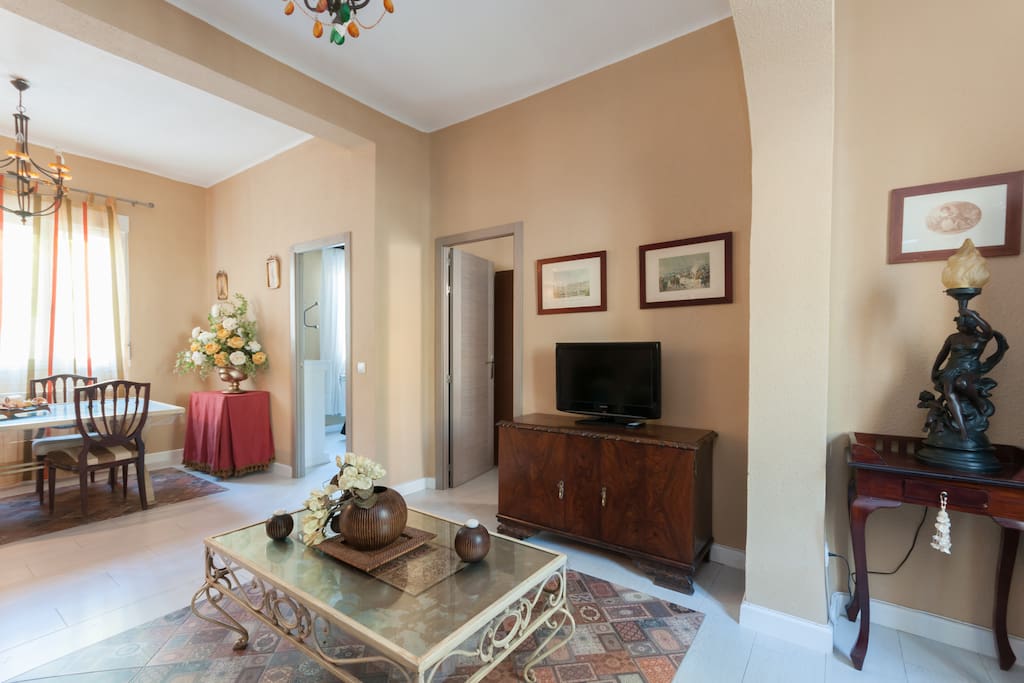 Salón con TV