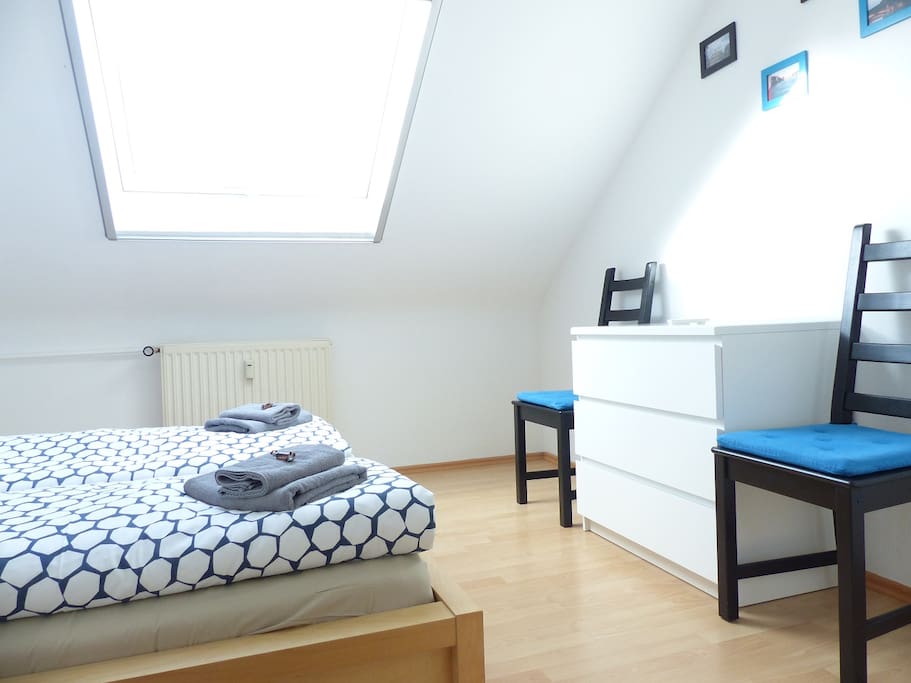 Schlafzimmer II Bild II
