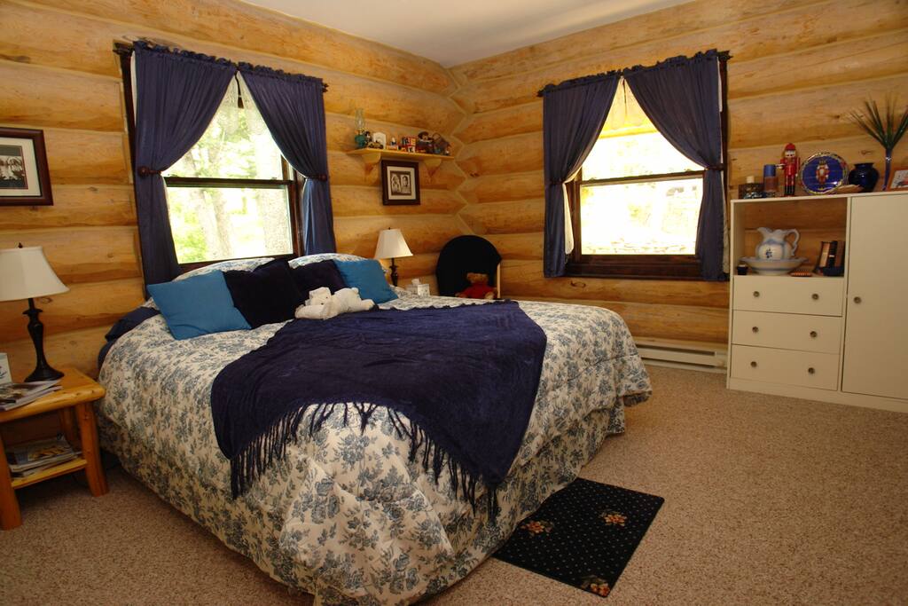 Gray's Room