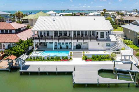 Casa Delfín: 7b/4.5ba, Bay view, Elevator and Pool